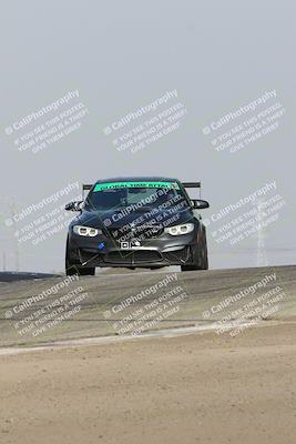 media/Nov-10-2024-GTA Finals Buttonwillow (Sun) [[9486b6e4c5]]/Group 2/Session 2 (Grapevine)/